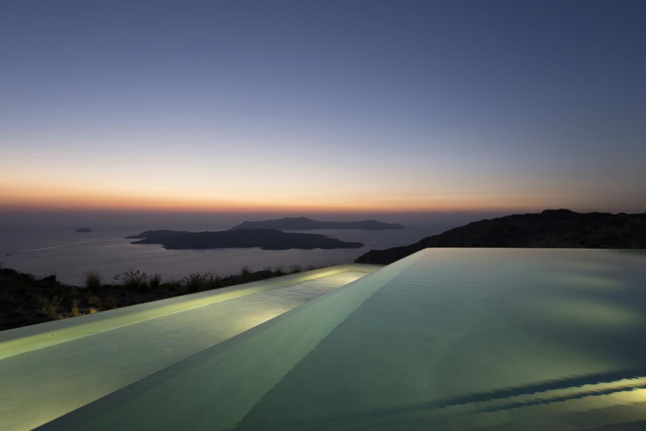 Erosantorini Estate Hotel Фира Екстериор снимка